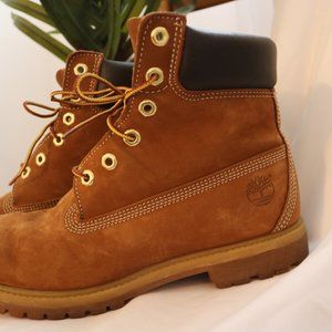 Timberland 6-inch Premium Boots
